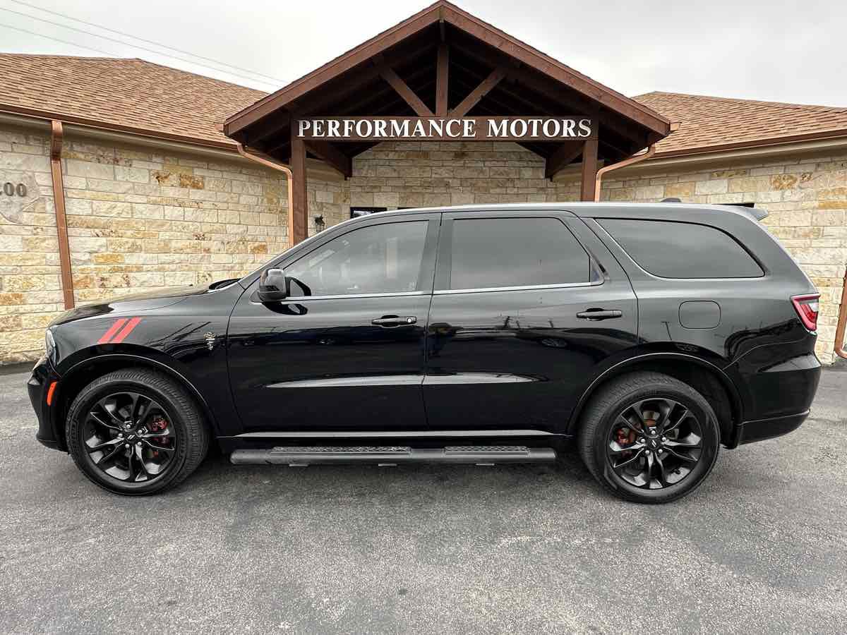 Used 2021 Dodge Durango SXT AWD/4WD image 2