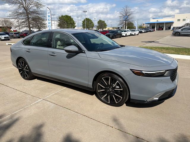 New 2026 Honda Accord Touring image 7