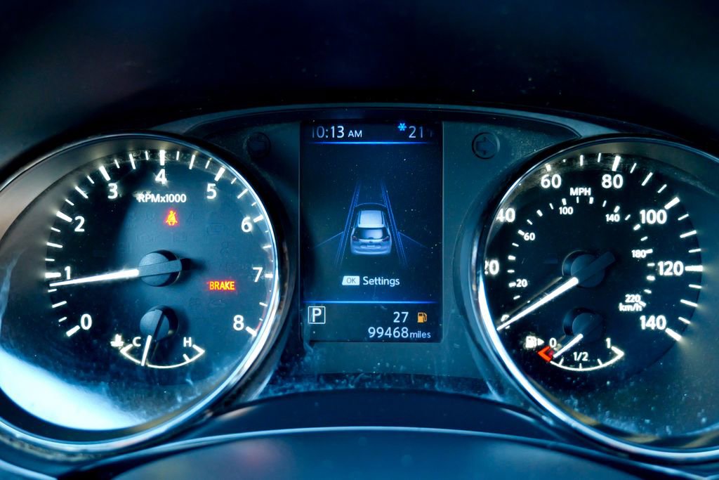 Used 2020 Nissan Rogue SV image 41