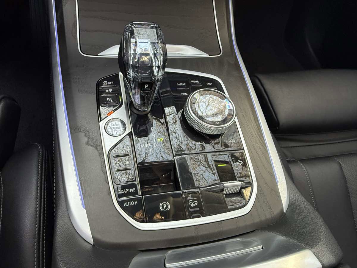 Used 2019 BMW X7 xDrive50i w/ Premium Package image 25