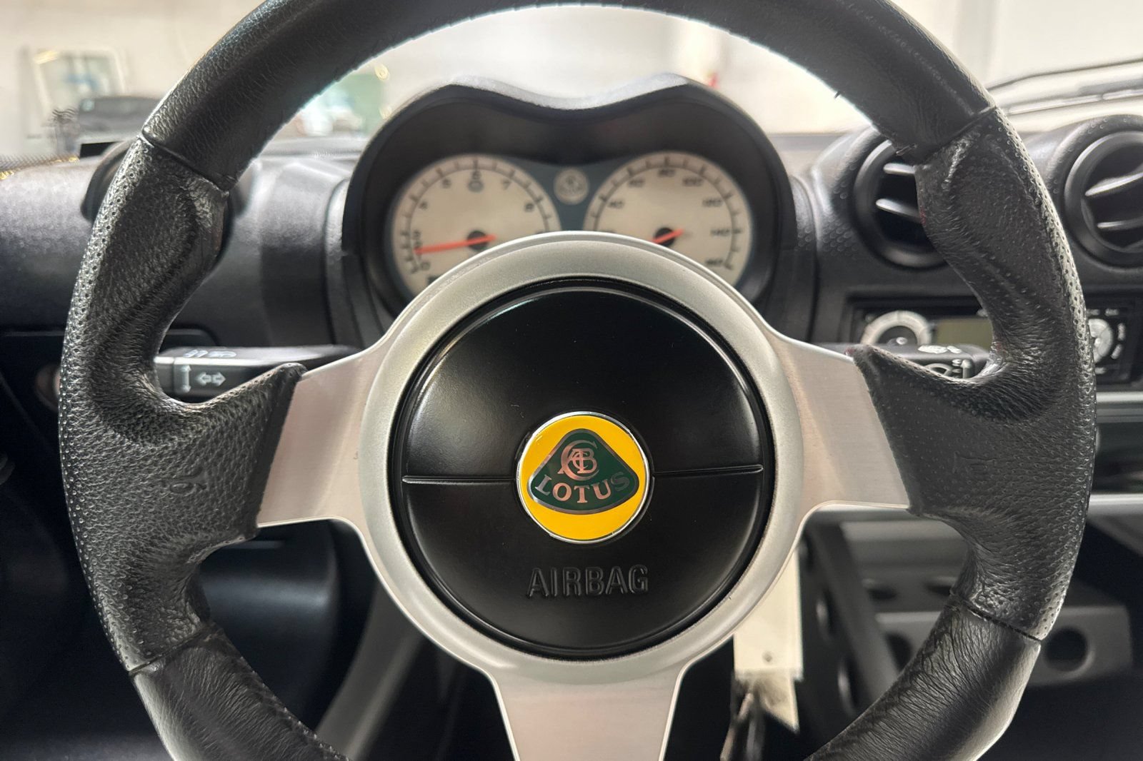 Used 2005 Lotus Elise RWD image 20
