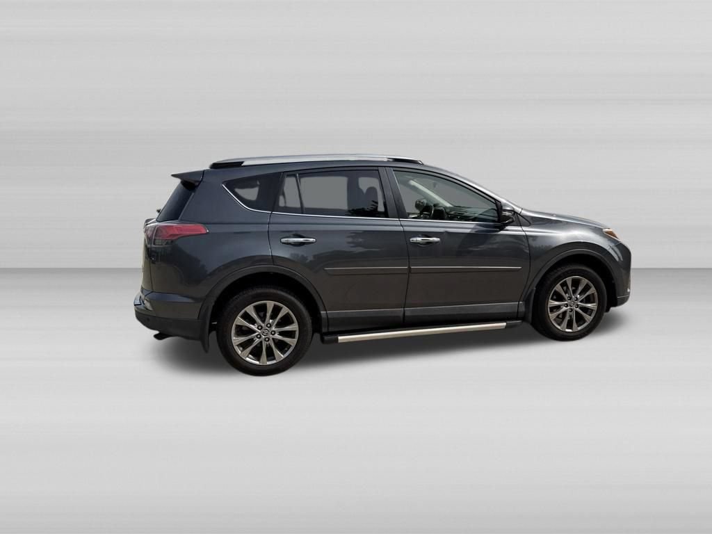 Used 2018 Toyota RAV4 Limited w/ Advanced Technology Package AWD/4WD image 4