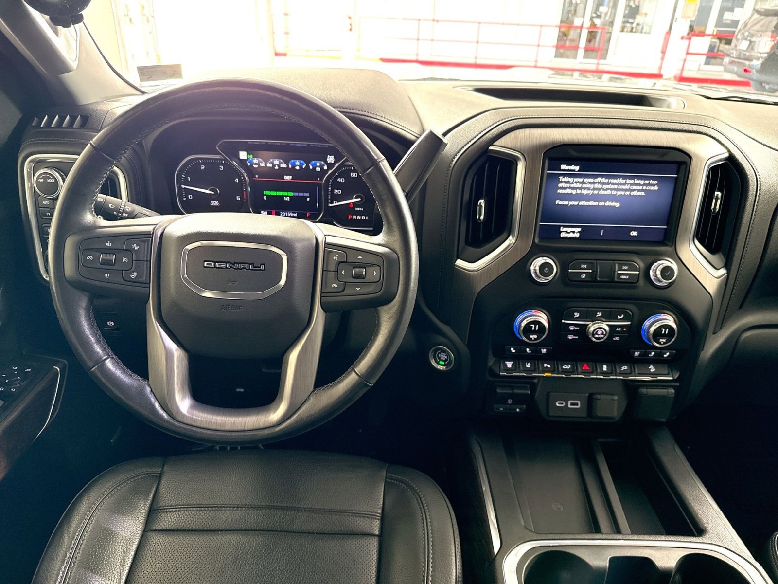 Used 2020 GMC Sierra 2500 Denali w/ Denali Ultimate Package AWD/4WD image 16