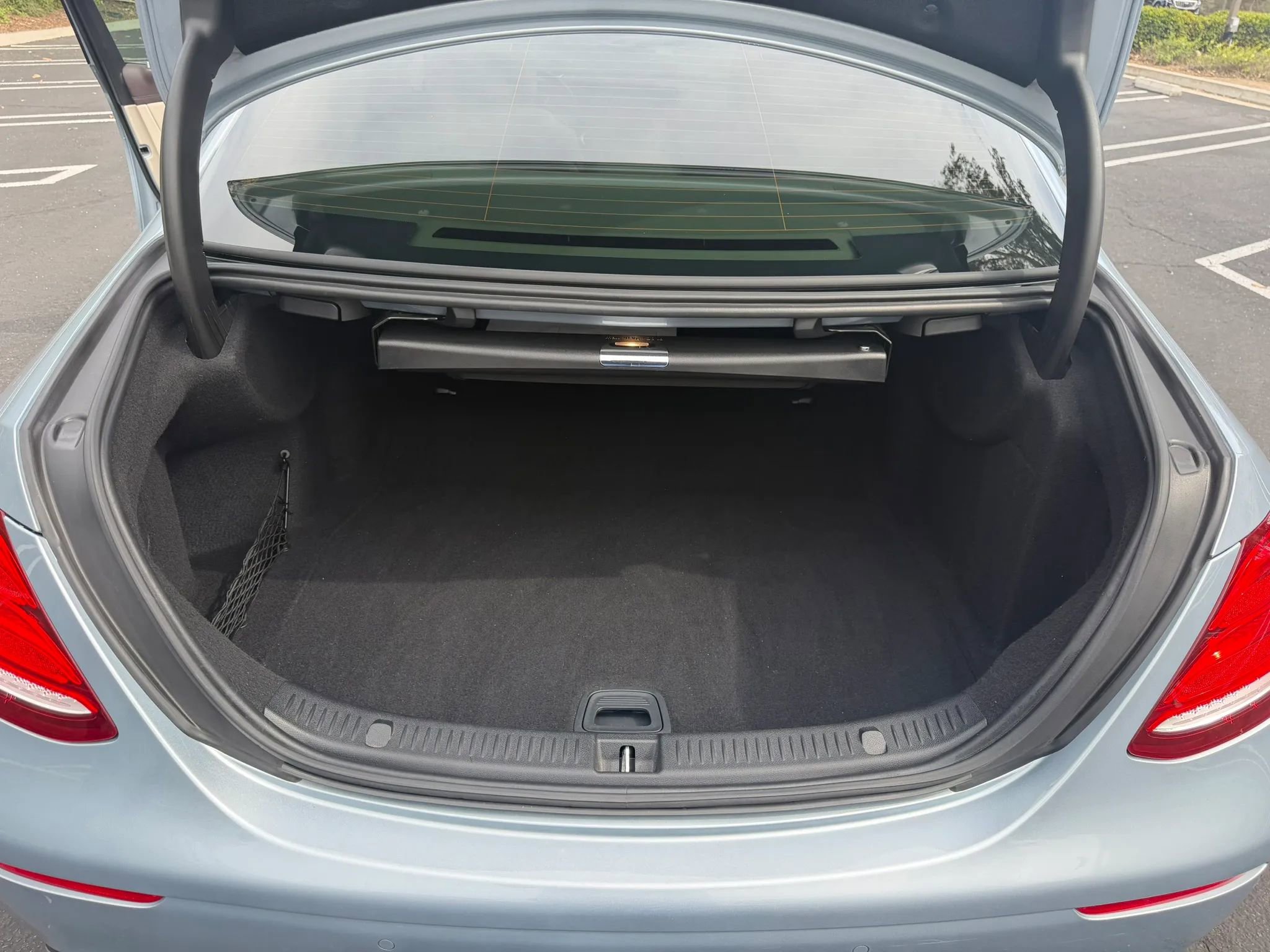 Used 2017 Mercedes-Benz E 300 image 17