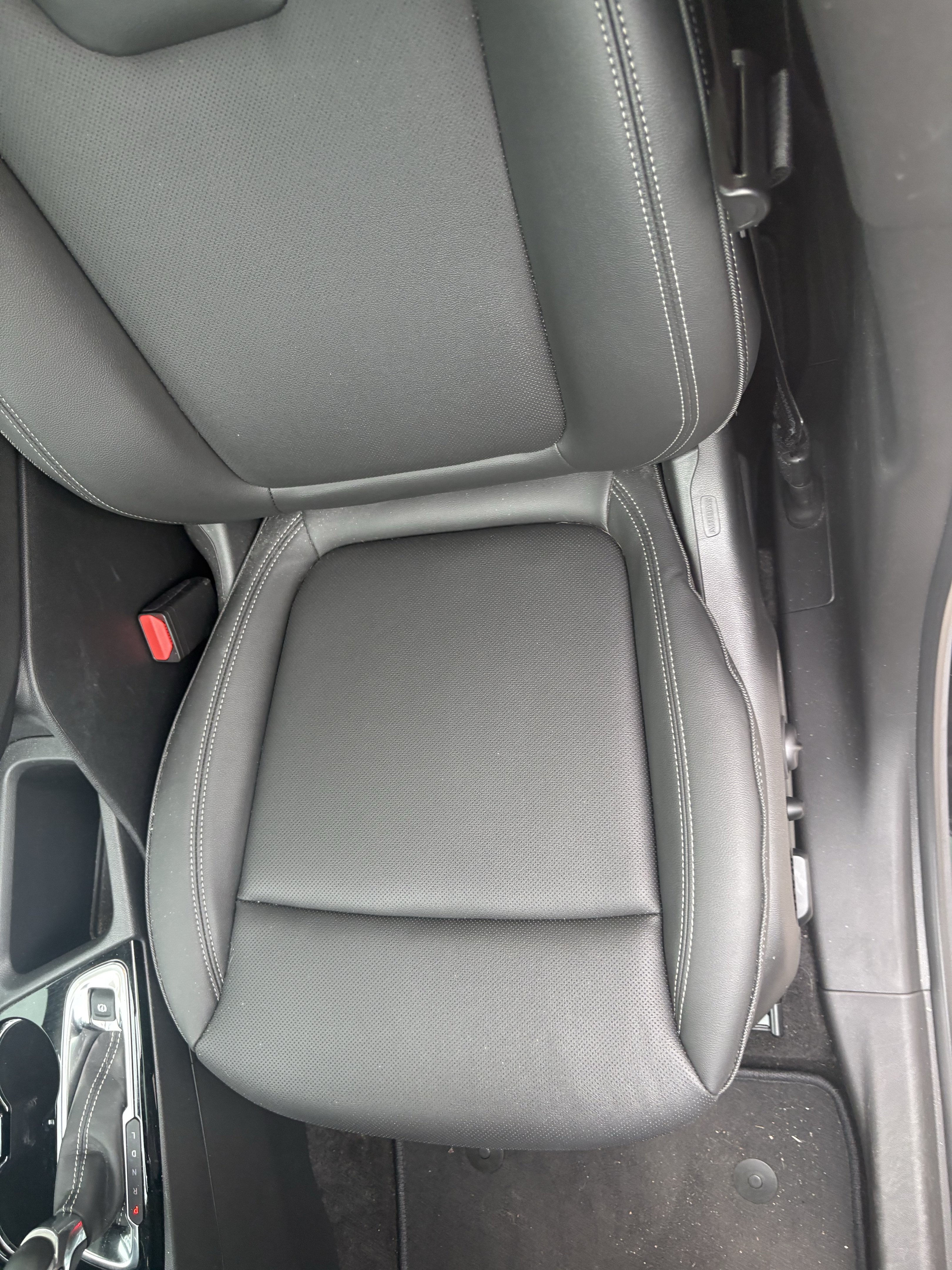 Certified 2024 Buick Encore GX Sport Touring w/ Experience Buick Package FWD image 10