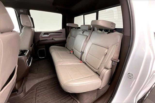 Used 2022 GMC Sierra 1500 SLT w/ SLT Premium Plus Package AWD/4WD image 19