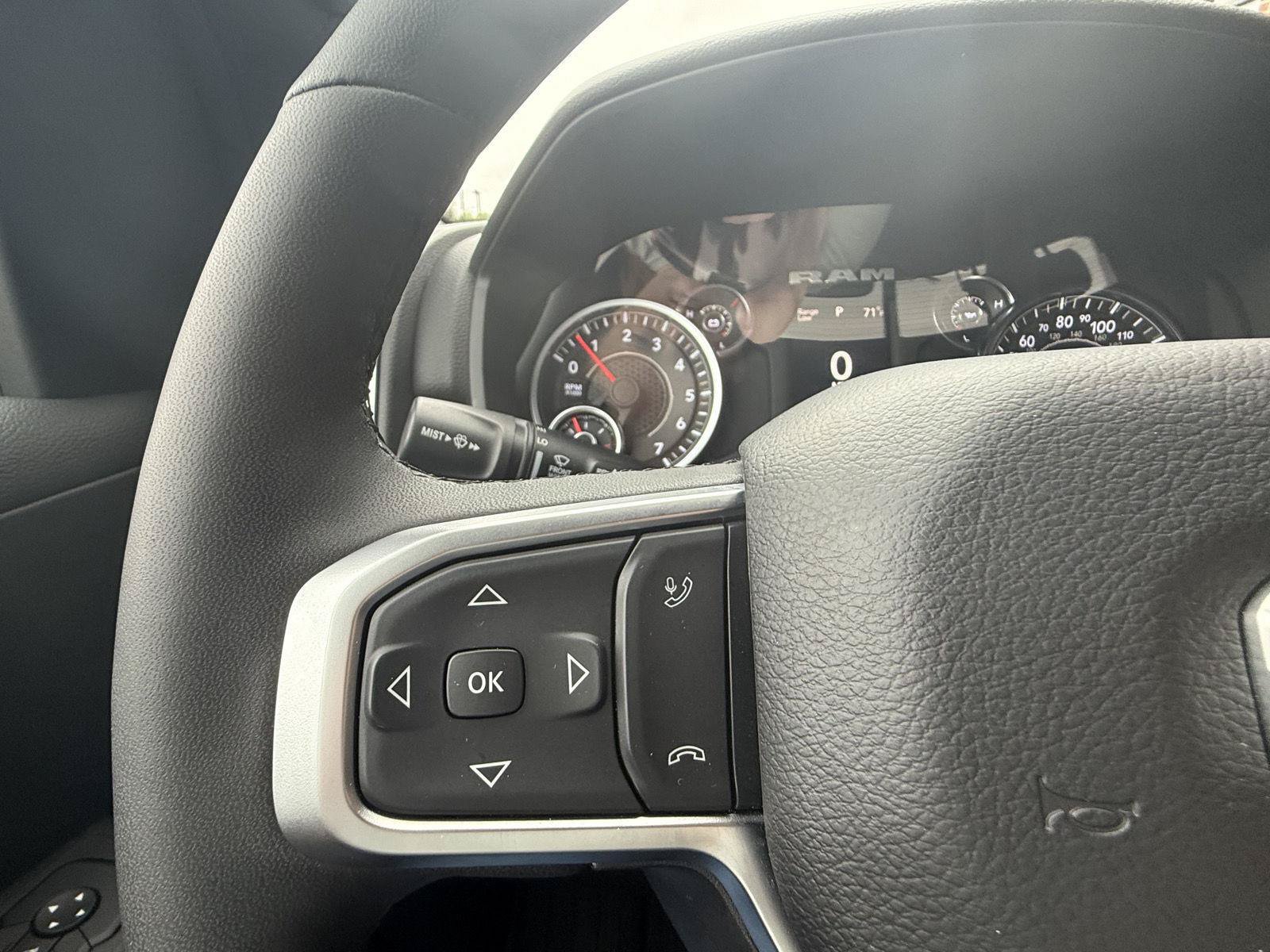 Used 2025 RAM 1500 Big Horn AWD/4WD image 20