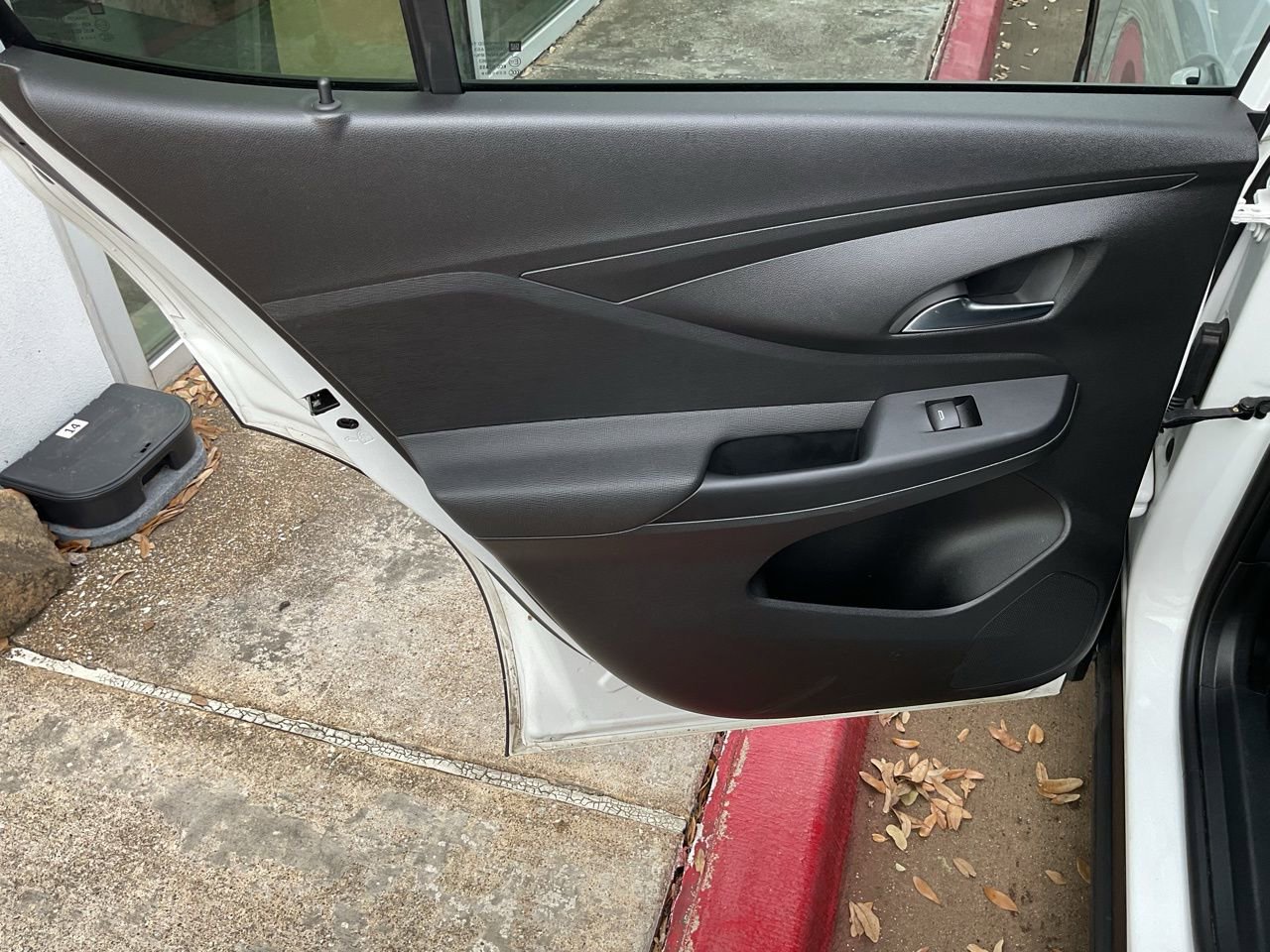 Used 2025 Buick Envista Preferred FWD image 18