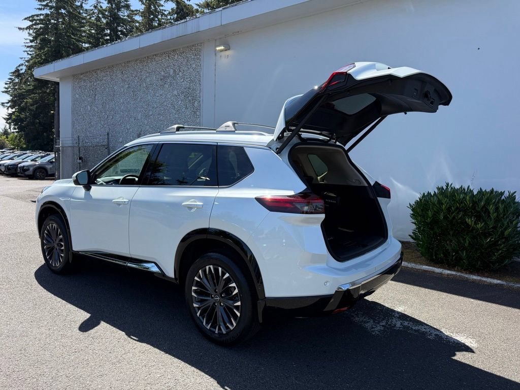 Certified 2026 Nissan Rogue Platinum AWD/4WD image 10