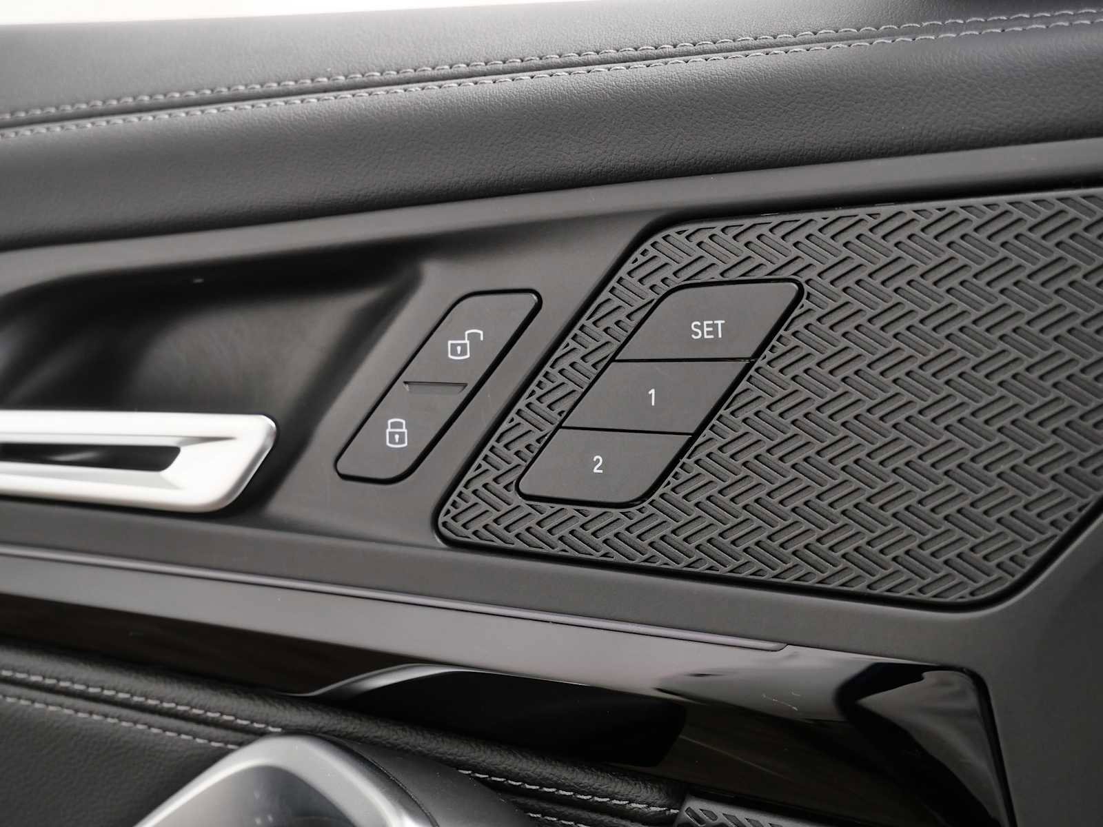 Used 2023 BMW X1 xDrive28i w/ Convenience Package image 32