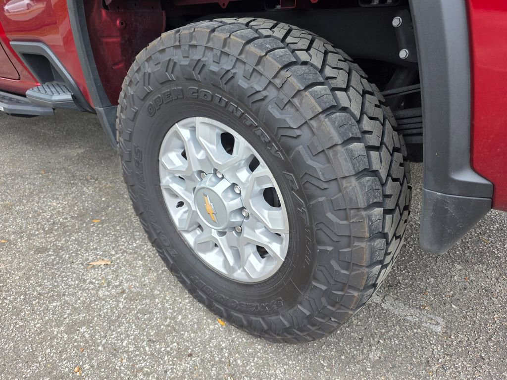 Used 2023 Chevrolet Silverado 3500 LT w/ Gooseneck/5TH Wheel Package image 6