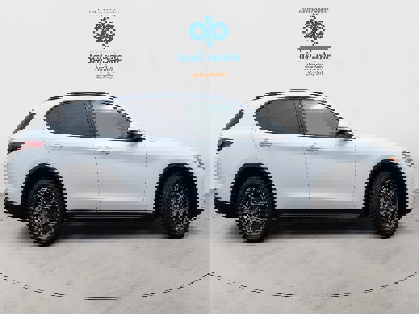 Used 2022 Alfa Romeo Stelvio Sprint AWD/4WD image 7