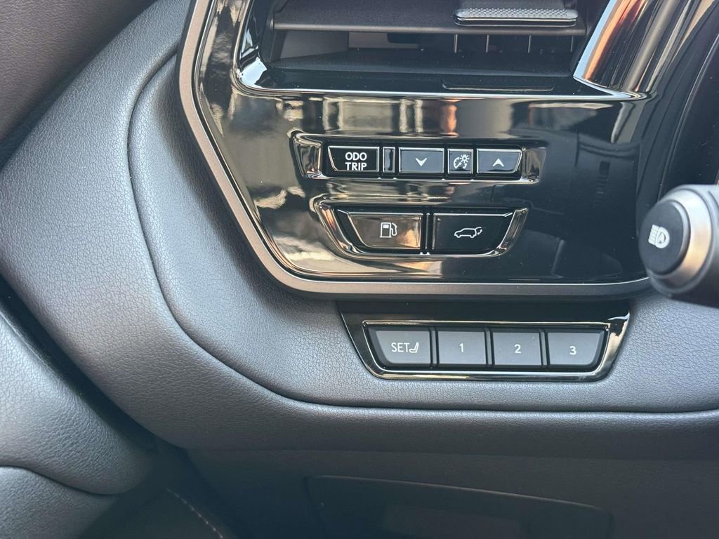 Used 2026 Lexus TX 350 AWD w/ Technology Package image 25