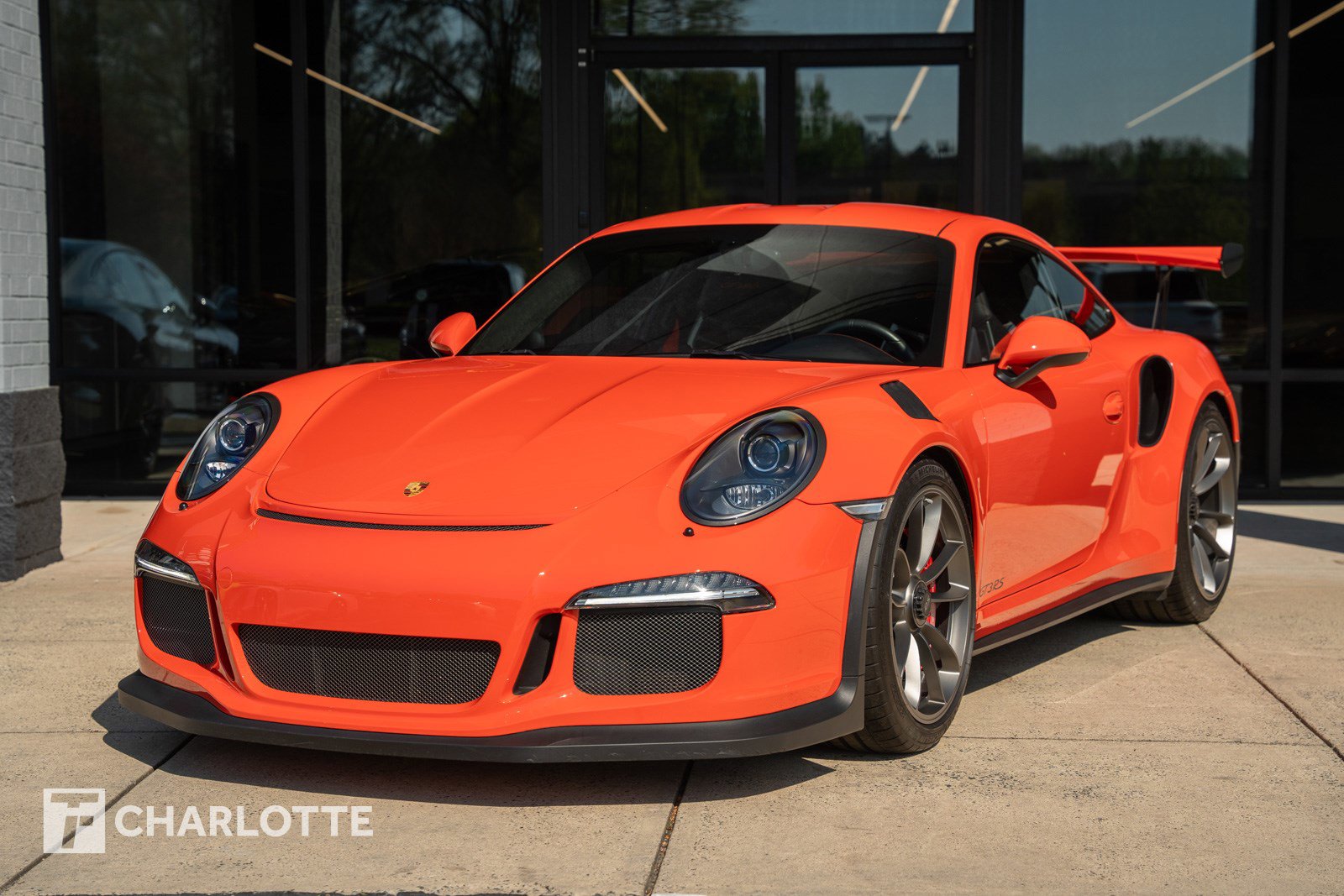 Used 2016 Porsche 911 GT3 RS w/ Painted Interior Package RWD image 6
