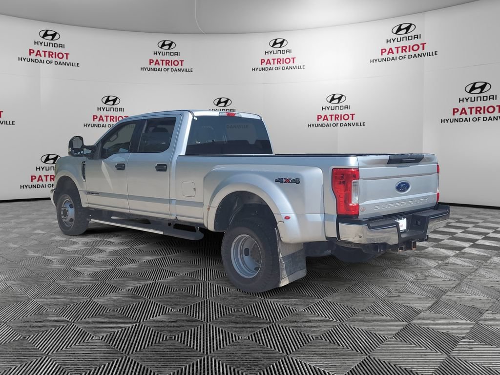 Used 2019 Ford F350 XLT AWD/4WD image 5