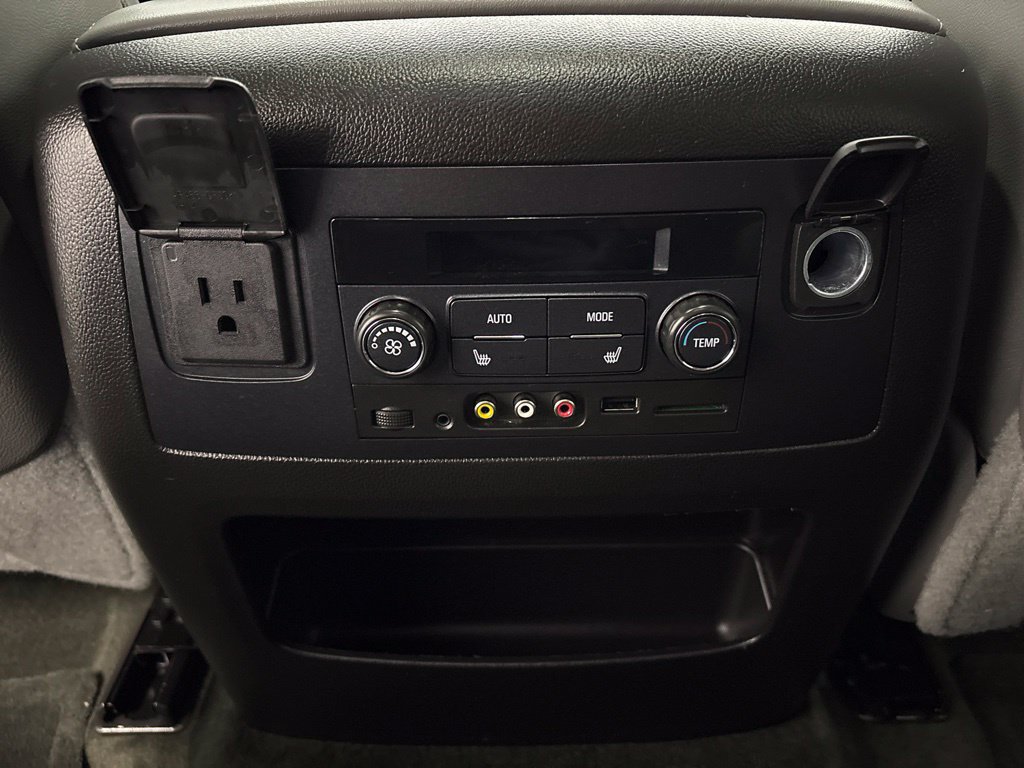 Used 2015 Chevrolet Tahoe LT AWD/4WD image 33