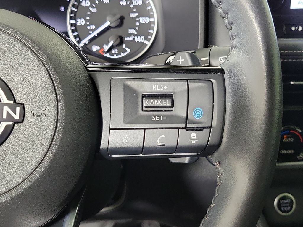 Used 2023 Nissan Rogue SL w/ SL Premium Package FWD image 27
