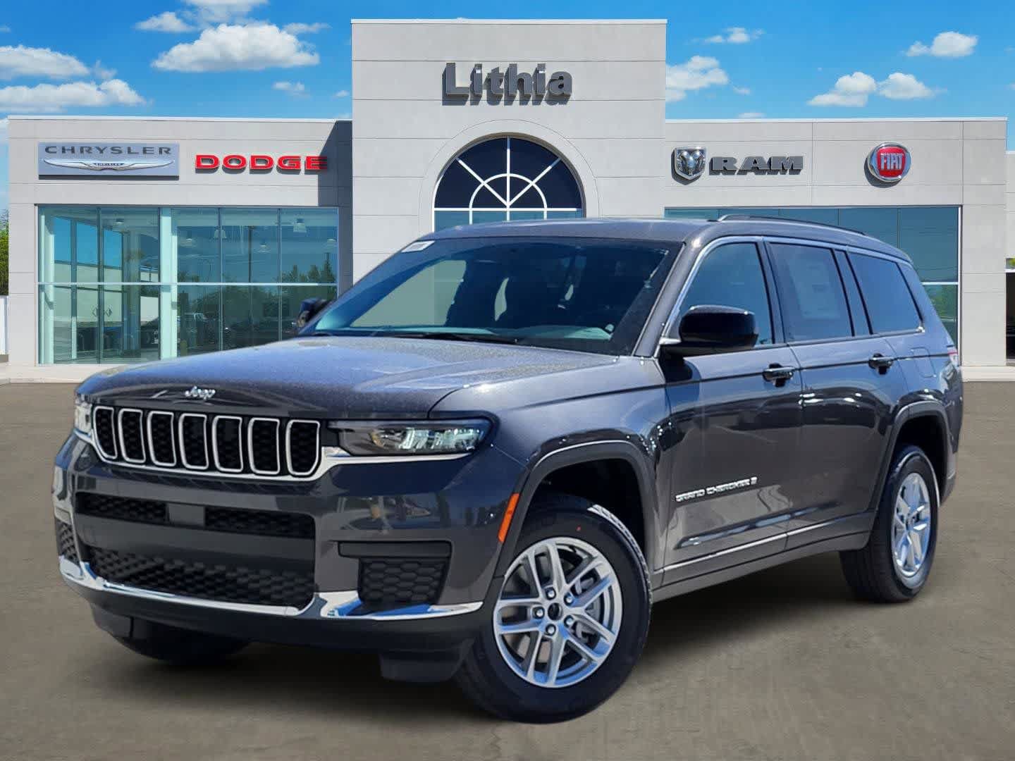New 2026 Jeep Grand Cherokee L 4WD image 1