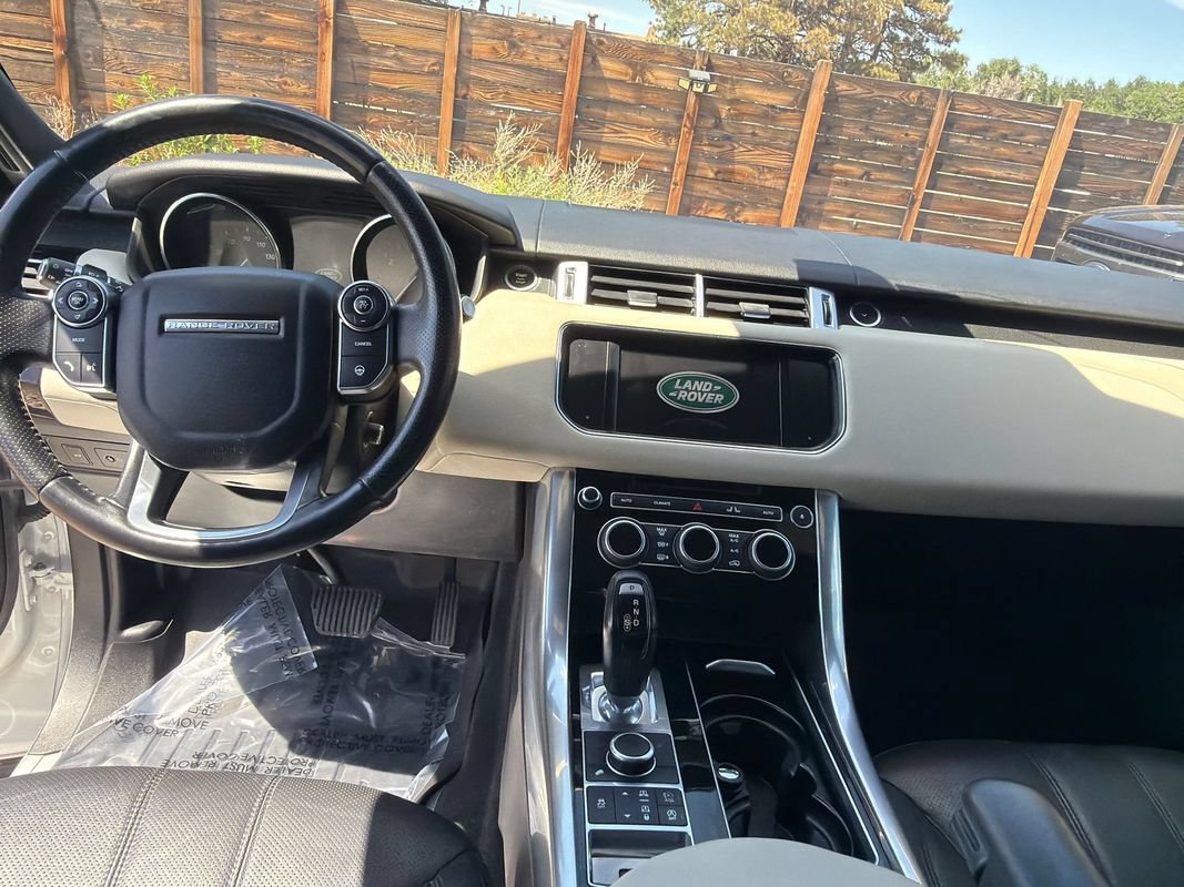 Used 2016 Land Rover Range Rover Sport HSE AWD/4WD image 11