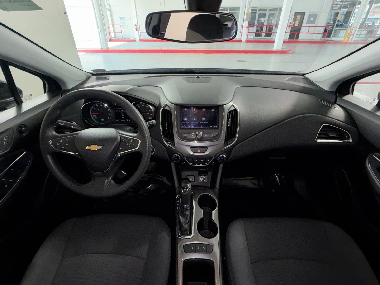 Used 2019 Chevrolet Cruze LT w/ Convenience Package FWD image 21