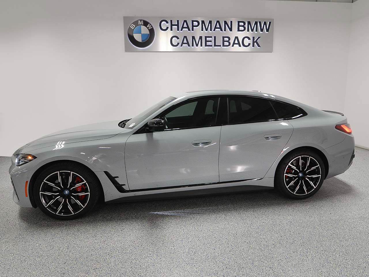 Used 2023 BMW i4 eDrive40 w/ M Sport Package RWD image 3