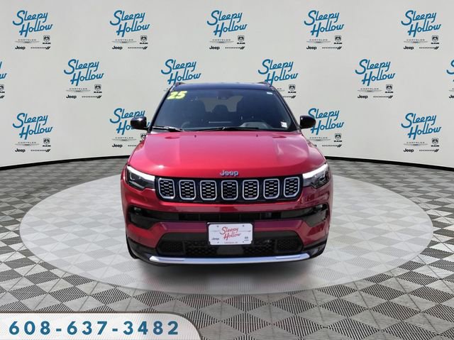 Used 2025 Jeep Compass Limited w/ Elite Group AWD/4WD image 2