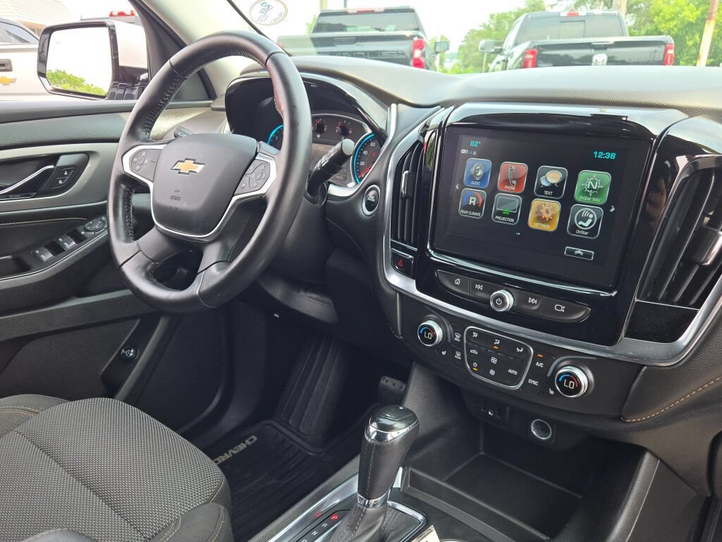 Used 2019 Chevrolet Traverse LT FWD image 8
