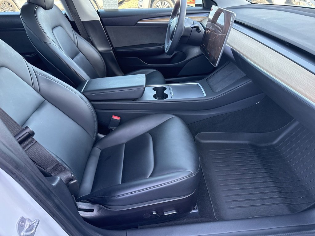 Used 2021 Tesla Model 3 Standard Range Plus image 22