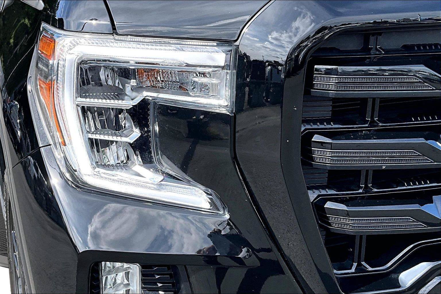 Used 2021 GMC Sierra 1500 Elevation AWD/4WD image 33