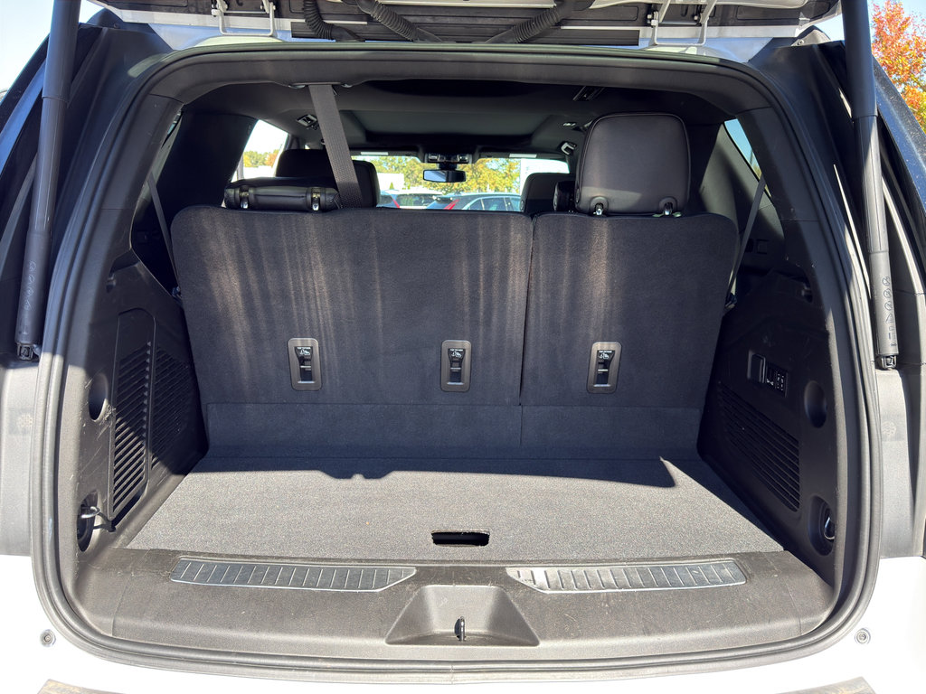 Used 2022 Chevrolet Tahoe RST w/ Luxury Package image 30