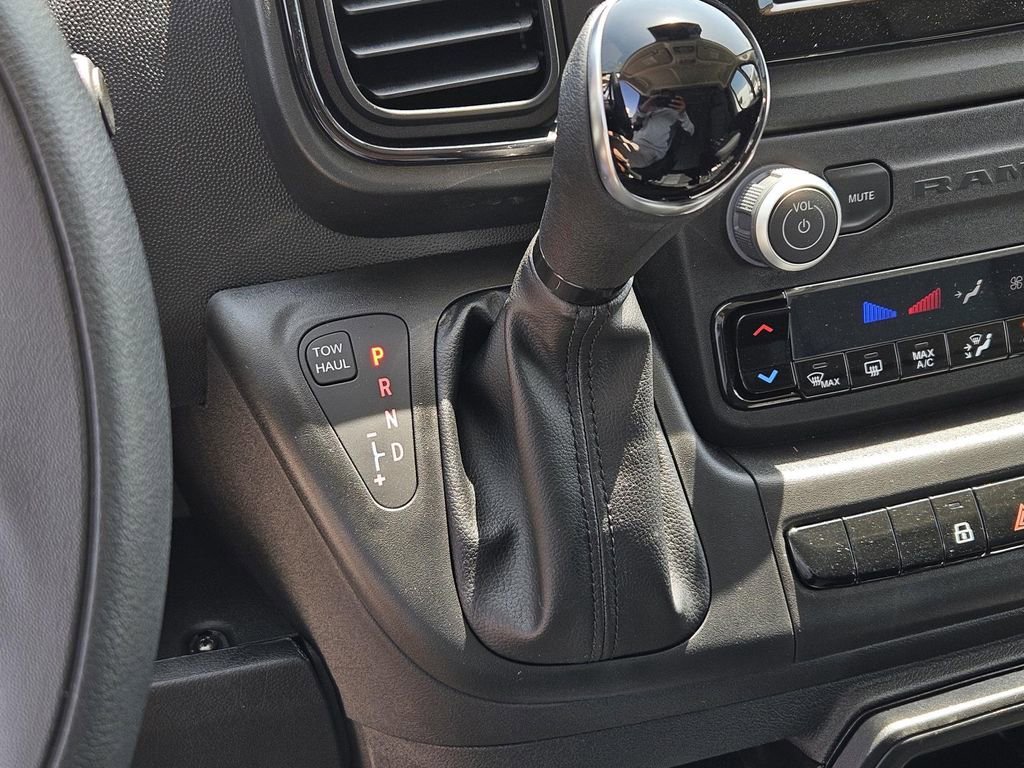 New 2026 RAM ProMaster 2500 w/ Convenience Group image 21