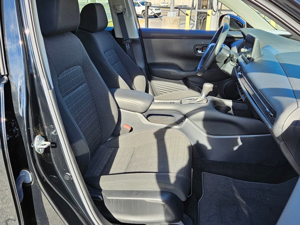 Used 2024 Honda HR-V LX image 14