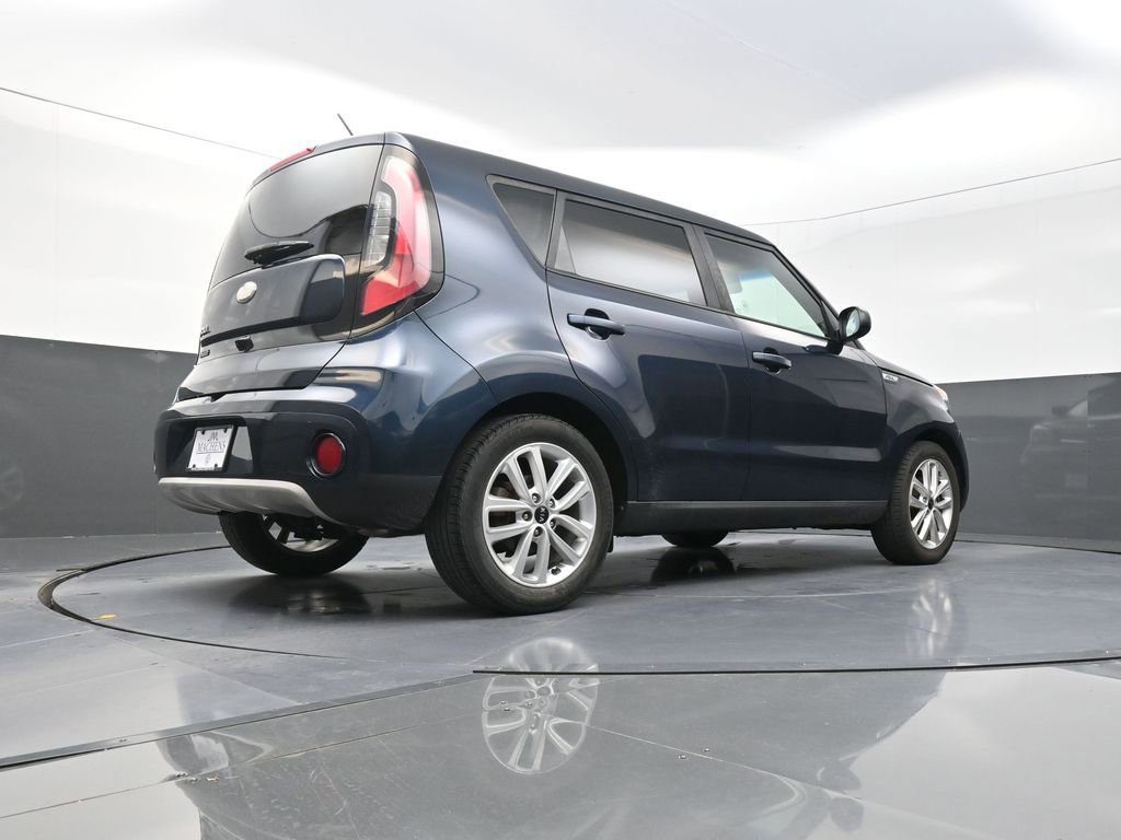 Used 2019 Kia Soul + FWD image 29