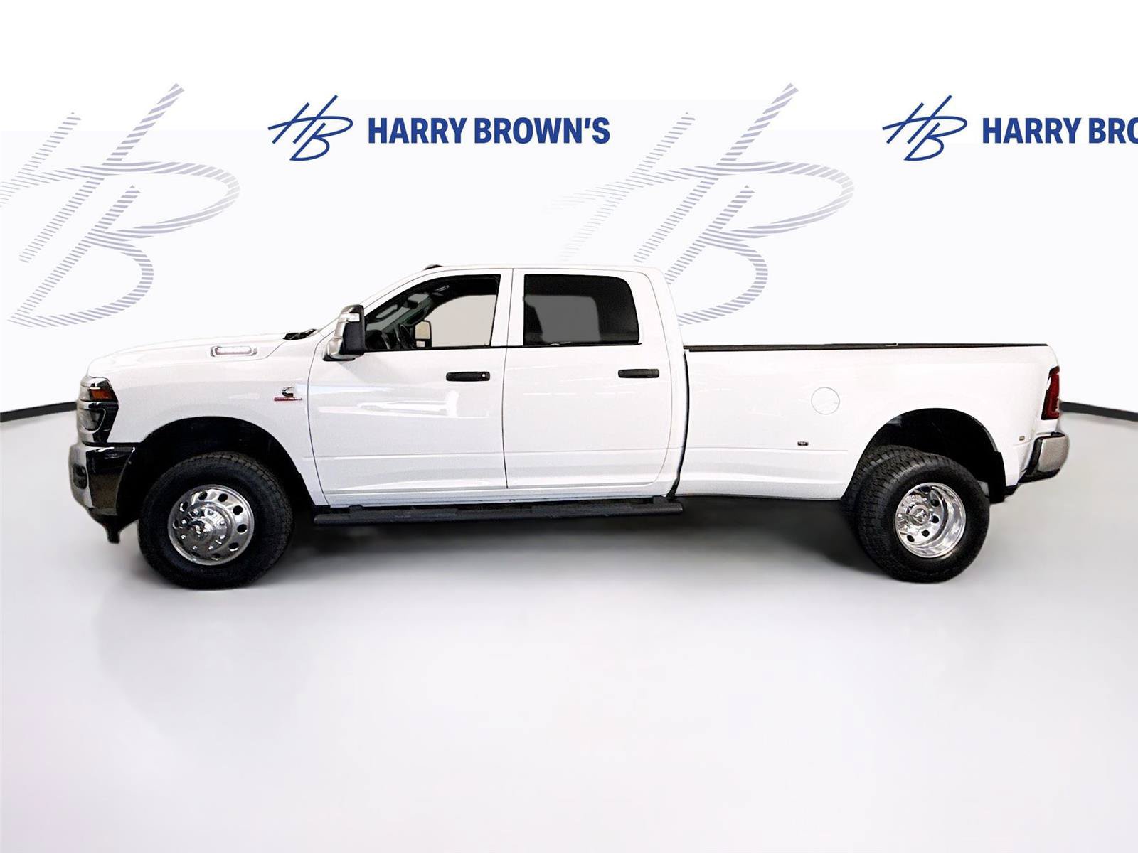 Used 2026 RAM 3500 Tradesman AWD/4WD image 26