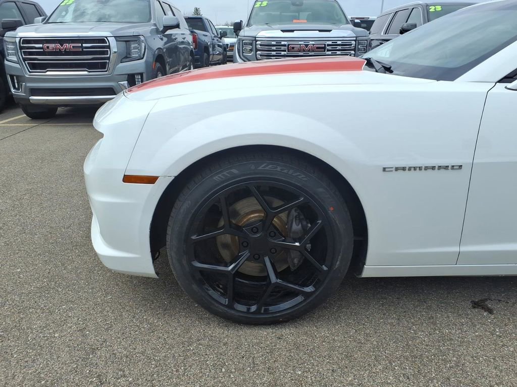Used 2012 Chevrolet Camaro SS w/ RS Package image 21