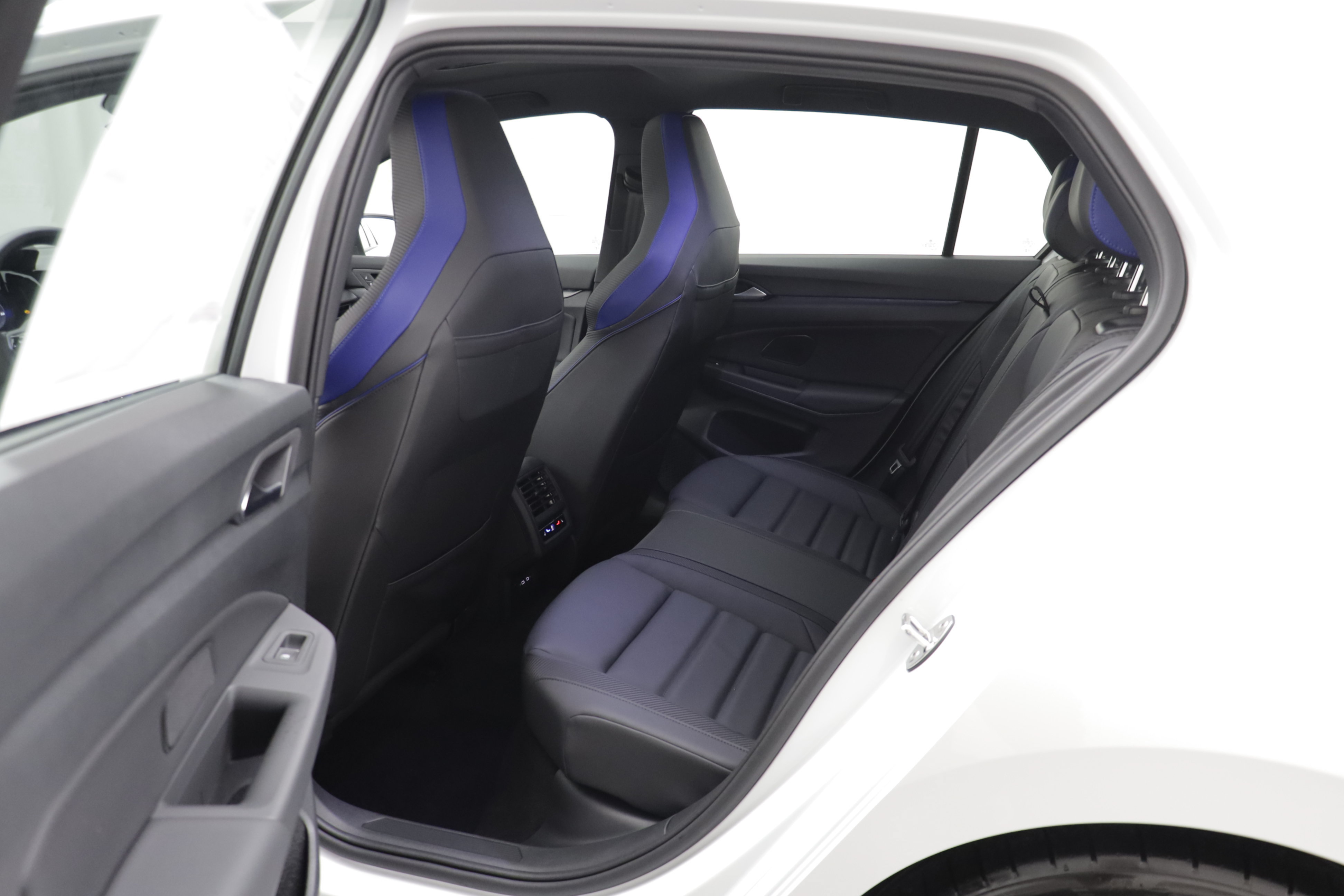 New 2026 Volkswagen Golf AWD/4WD image 16