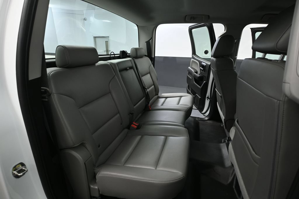 Used 2018 Chevrolet Silverado 2500 W/T RWD image 31