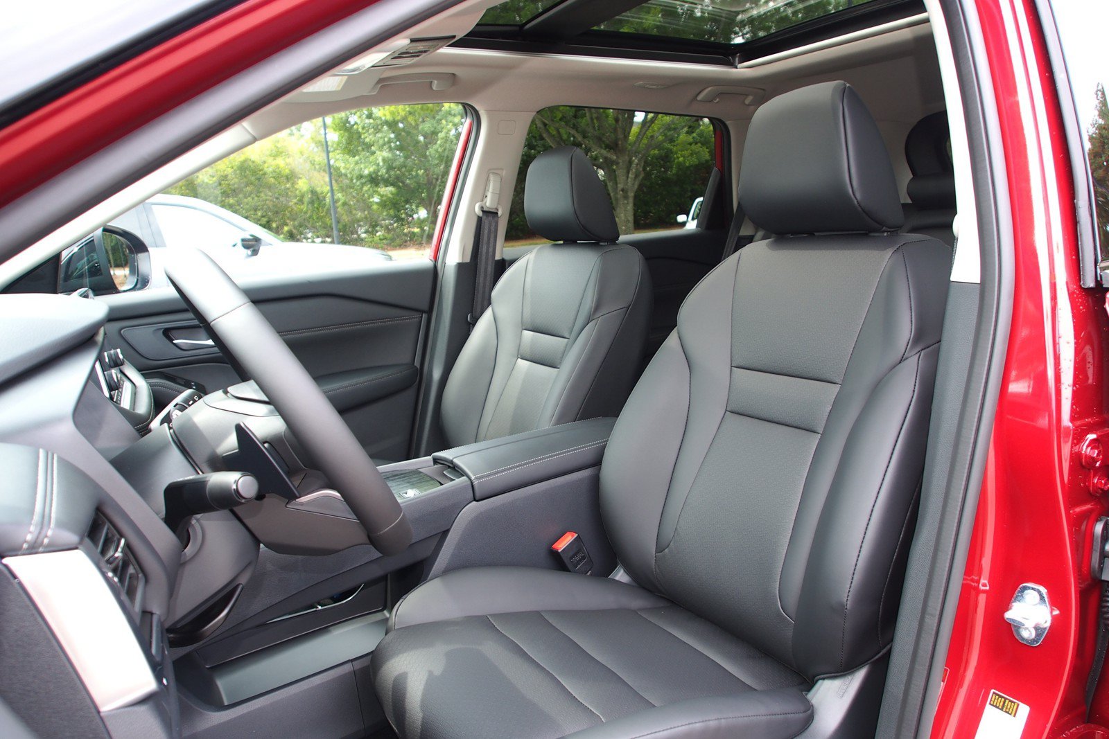 New 2026 Nissan Rogue Dark Armor FWD image 16