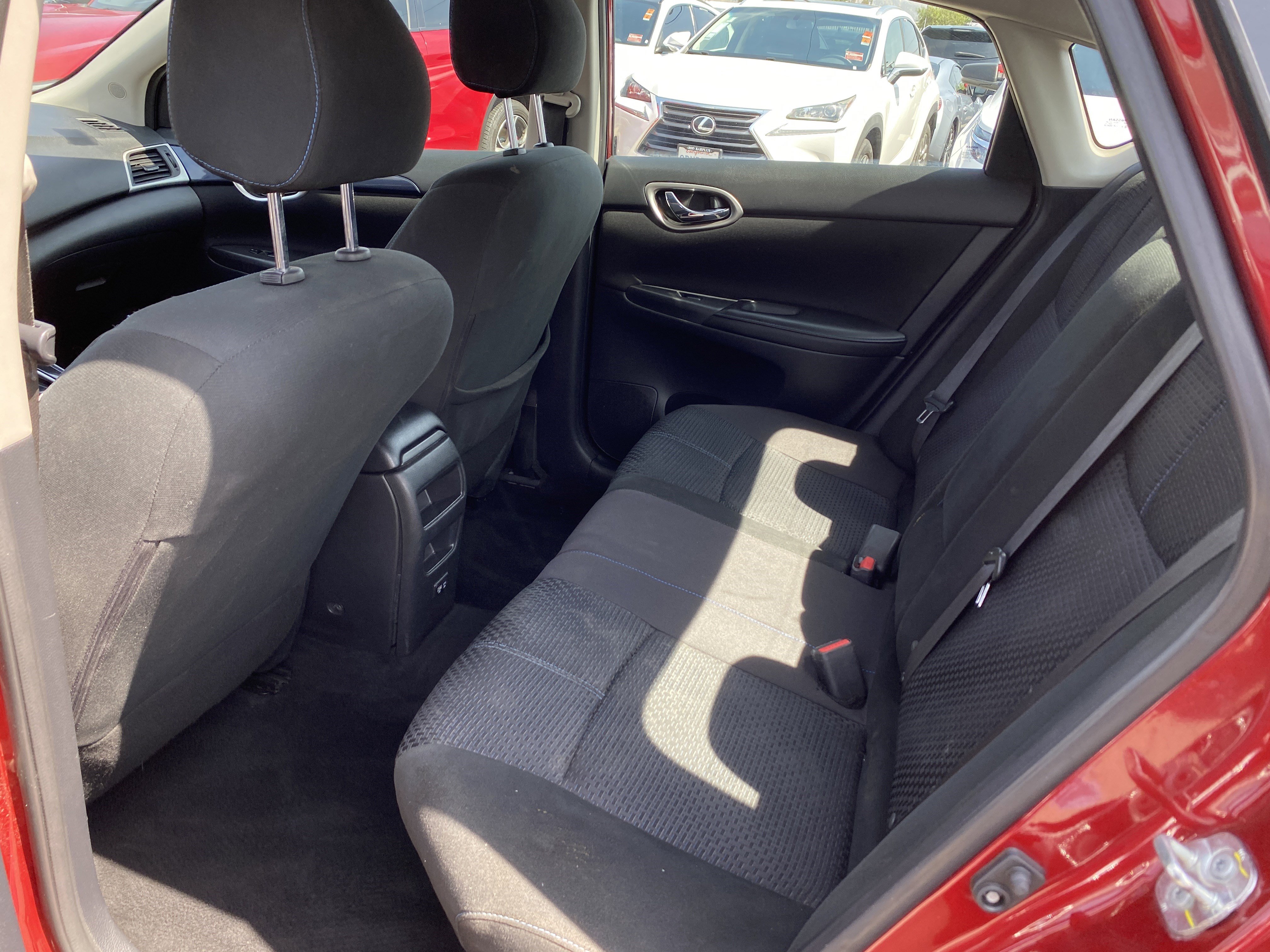 Used 2019 Nissan Sentra SR image 18