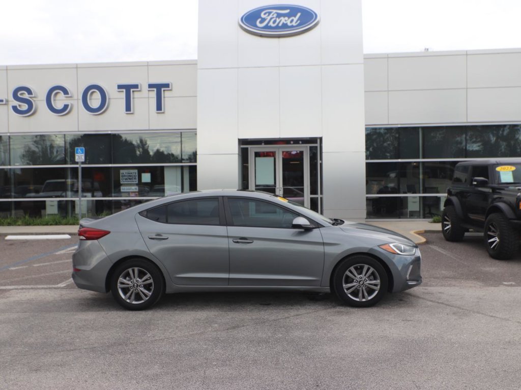 Used 2018 Hyundai Elantra Value Edition FWD image 15