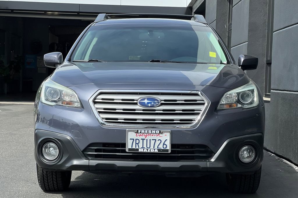 Used 2016 Subaru Outback 2.5i Premium image 11