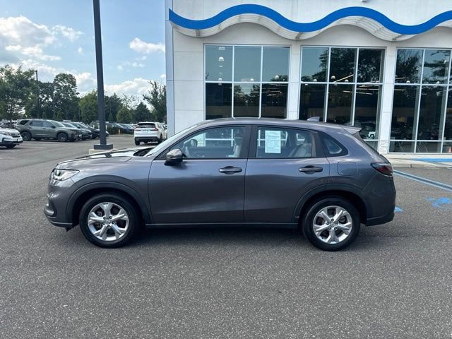 Used 2023 Honda HR-V LX image 5