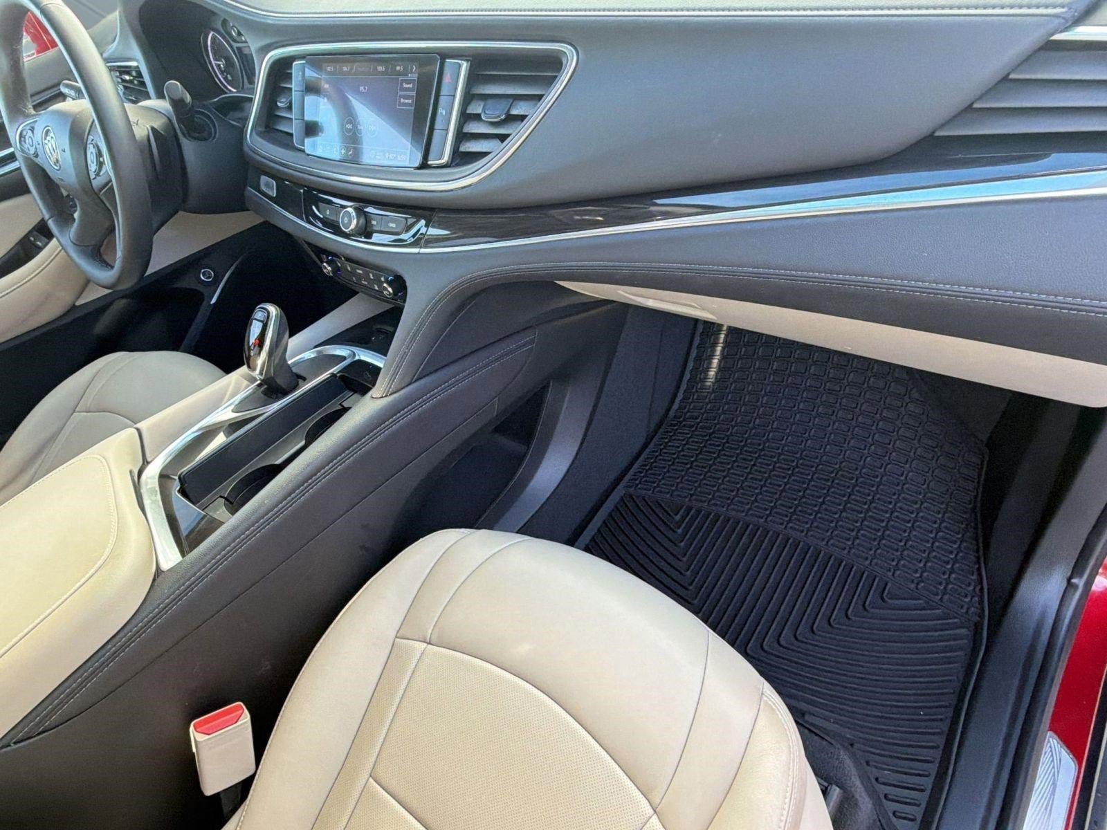 Used 2020 Buick Enclave Essence FWD image 34