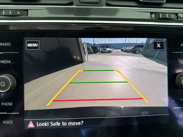 Used 2018 Volkswagen Tiguan SE FWD image 25