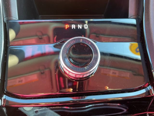 Used 2023 Jeep Grand Cherokee Laredo image 25