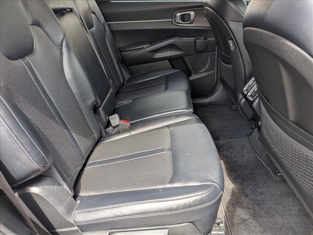 Used 2021 Kia Sorento S FWD image 18