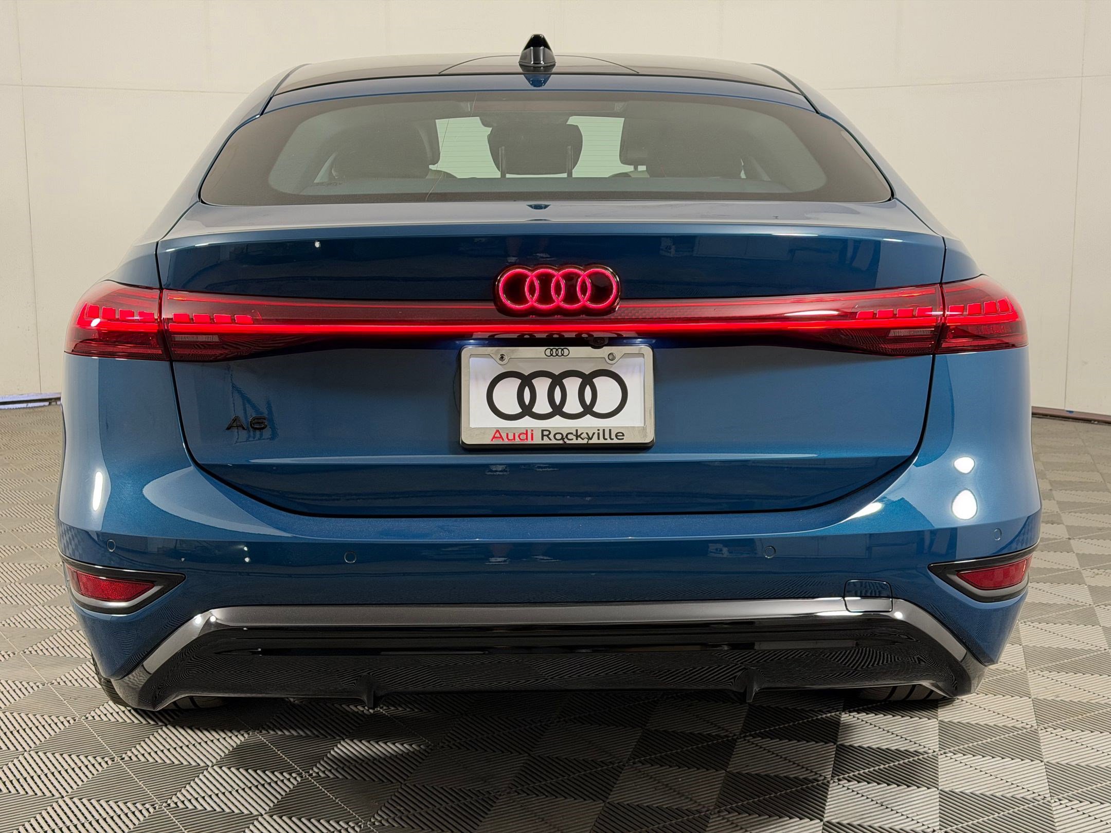 Certified 2025 Audi A6 e-tron Premium w/ Convenience Package image 10