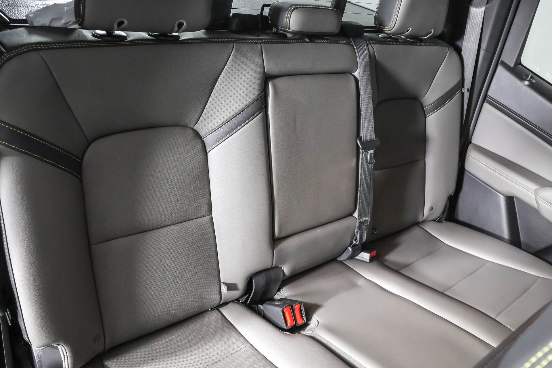 Certified 2025 Chevrolet Colorado ZR2 w/ Technology Package image 45