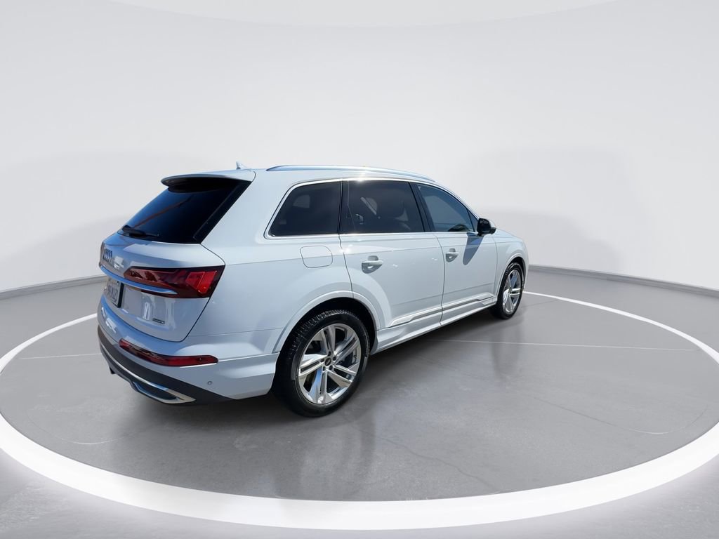 Used 2023 Audi Q7 3.0T Prestige image 13