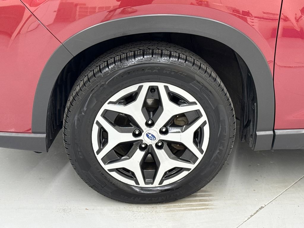 Certified 2022 Subaru Forester Premium image 10